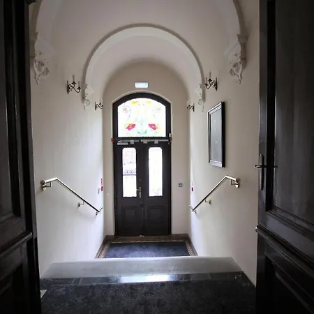 Panzió Dom Goscinny Agh 
